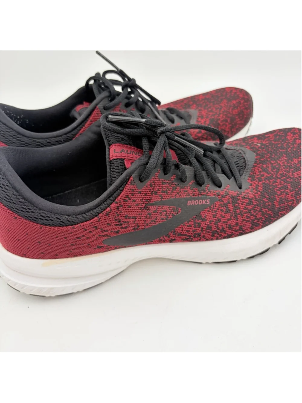 Brooks launch men’s